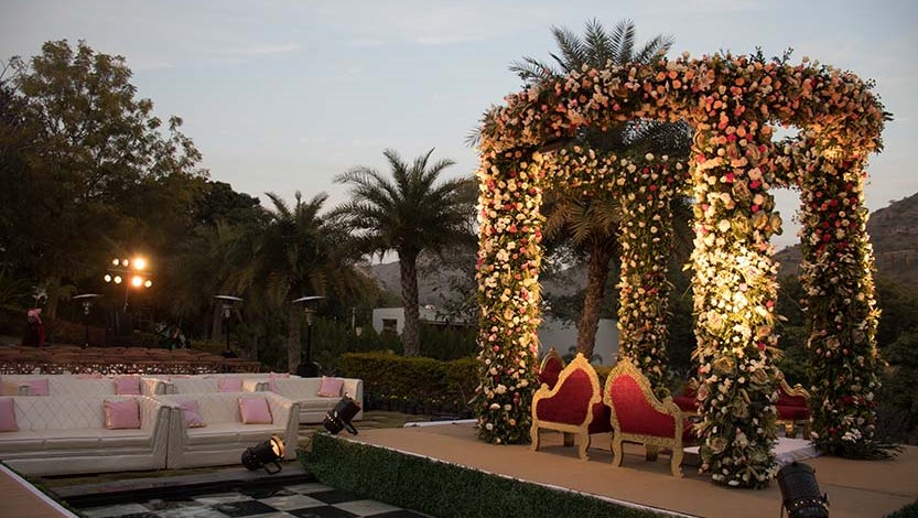 Stunning Wedding Mandap Decor Ideas that you MUST SEE!