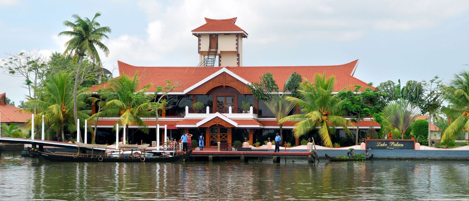 Weddings in Lake Palace Resort, Kerala