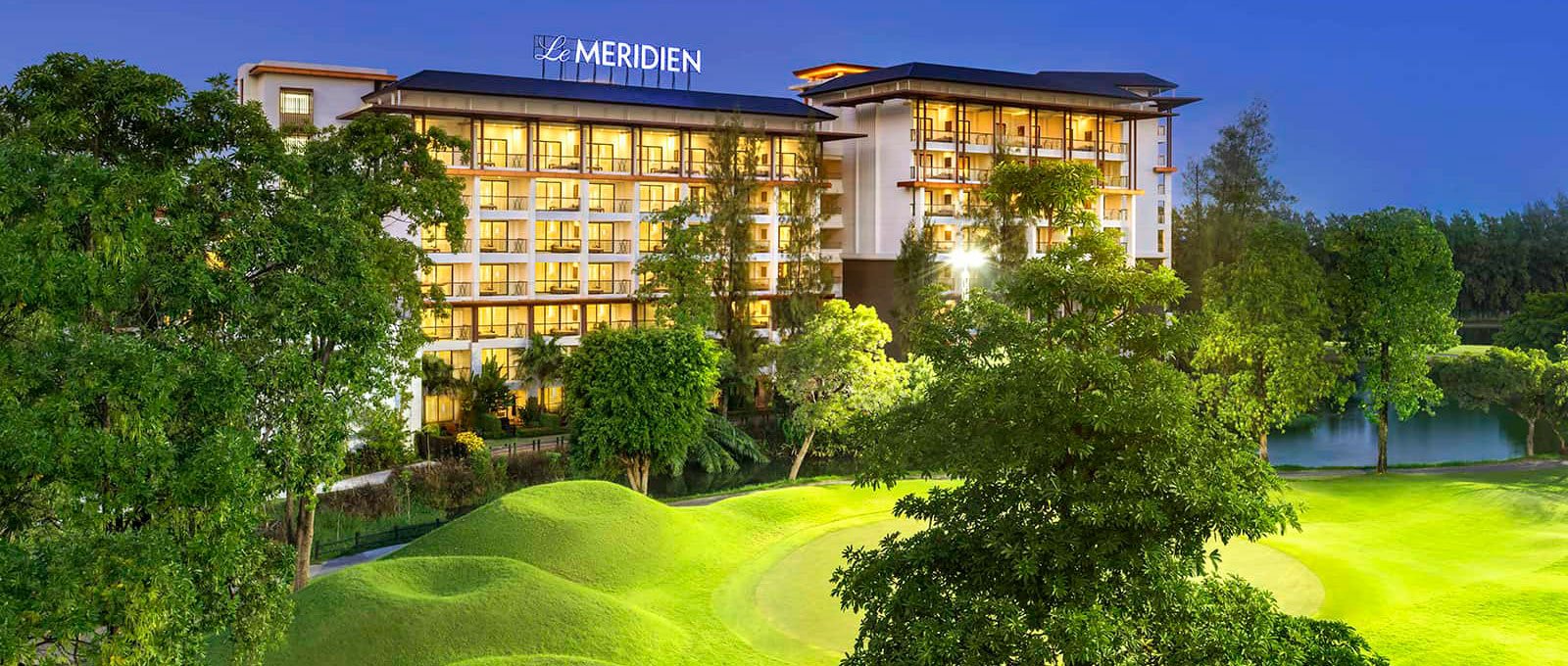 Wedding by Le Méridien Golf Resort & Spa, Thailand